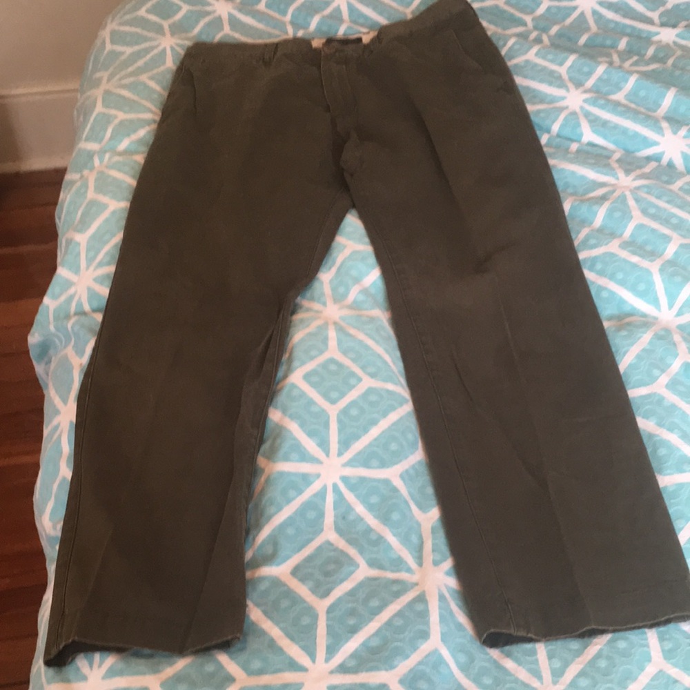 Banana Republic Vintage Straight Pants. 33x30